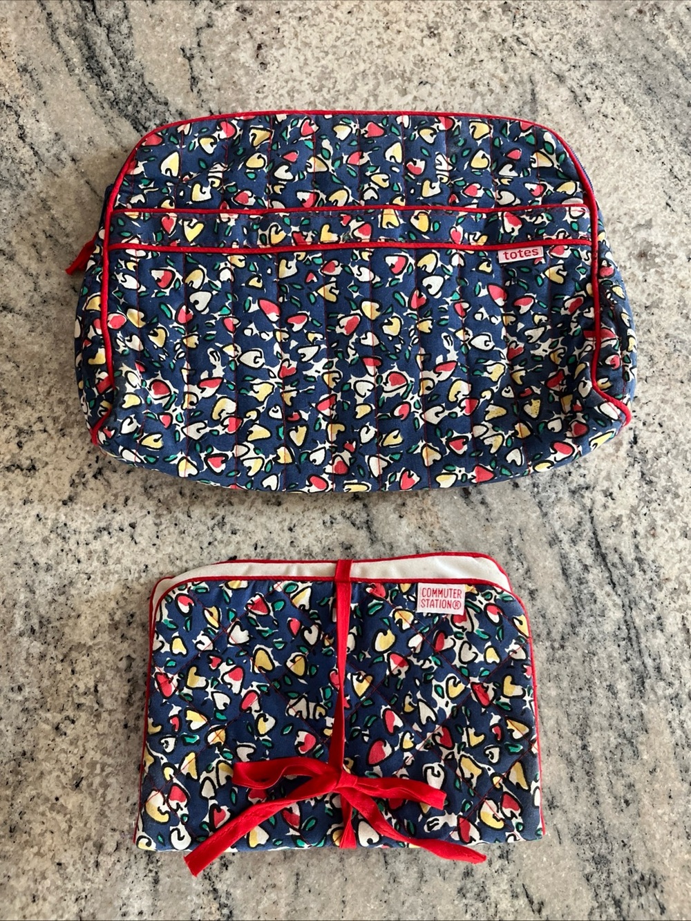 Vintage Totes Cosmetic Bag & Jewelry Organizer Quilted Hearts Retro
